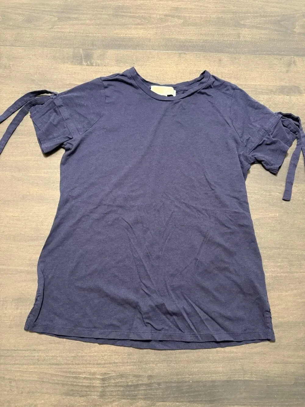 Michael Kors Women’s Shirt Sz S Navy Blue Short Tie Sleeves Gold LOGO